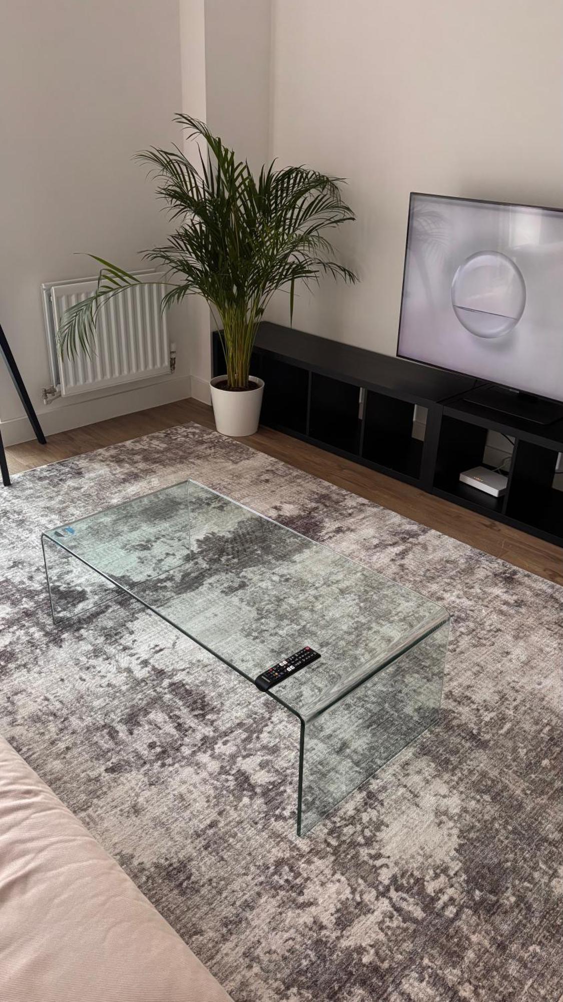 One Bedroom Parkway * Luton (Bedfordshire)